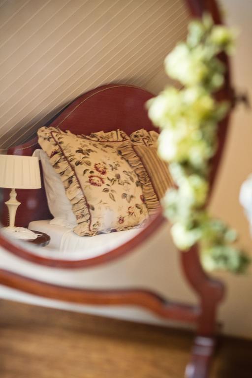 Landrop Bed & Breakfast Hoogeloon Room photo